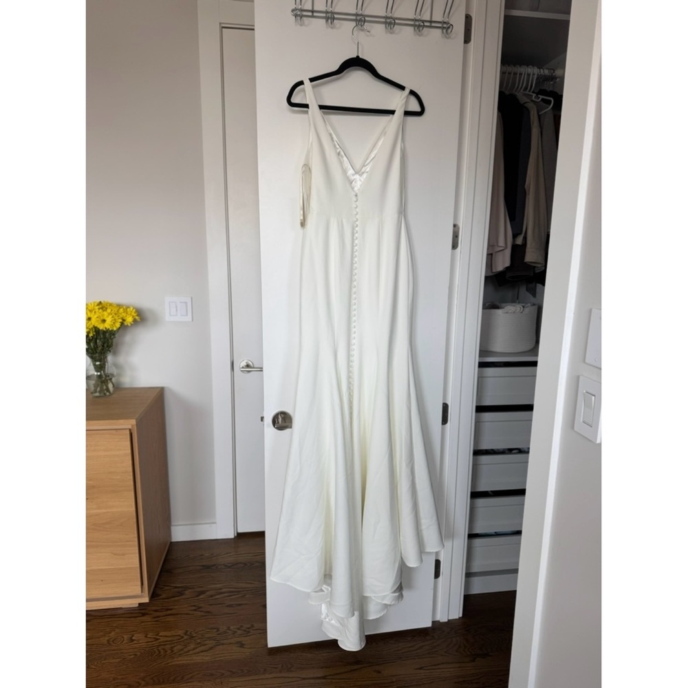 Neve by Jenny Yoo Sleeveless Wedding Gown - Picture 6 of 12